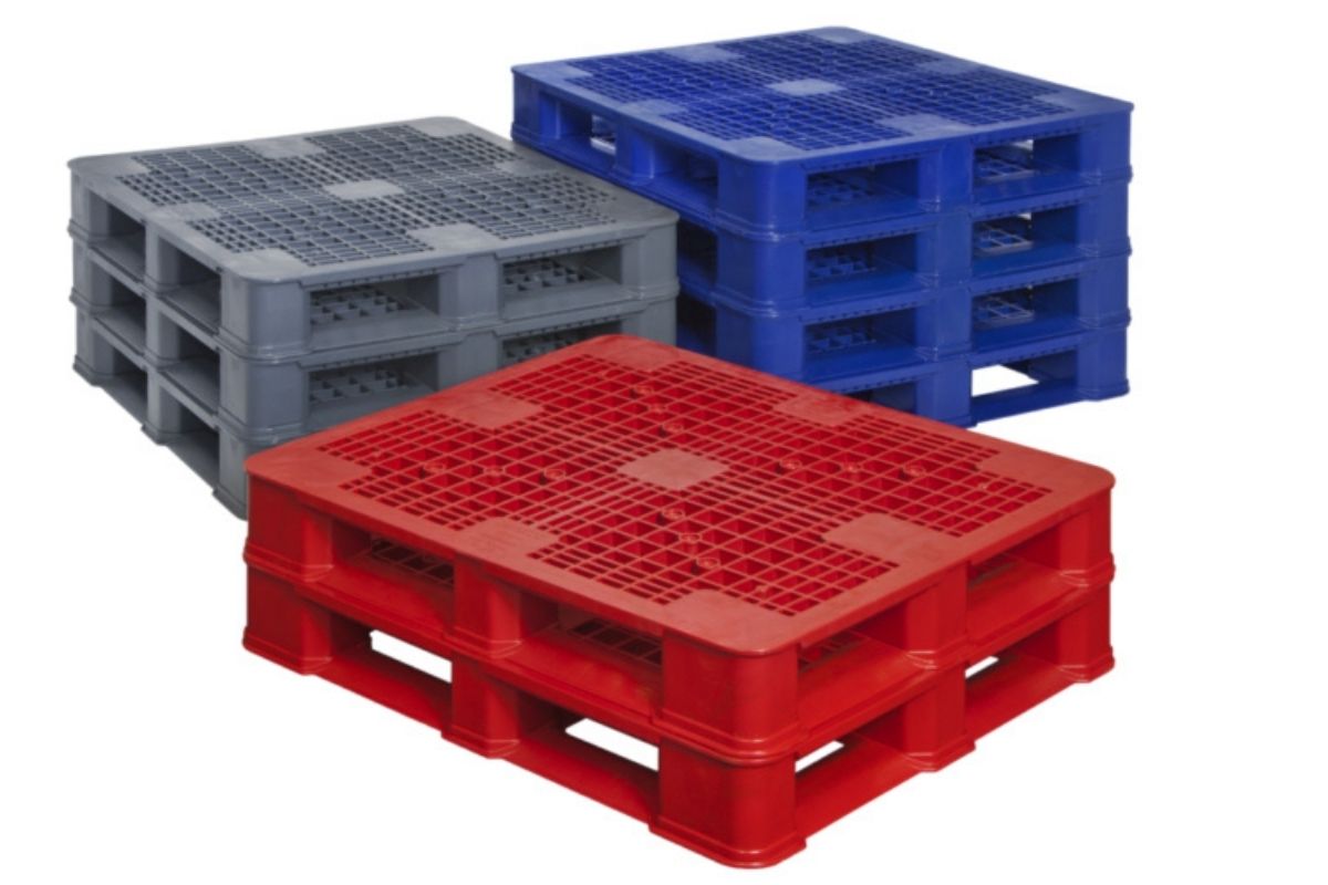 1000 x 1200 Double Leg Ratchet Metric Pallet