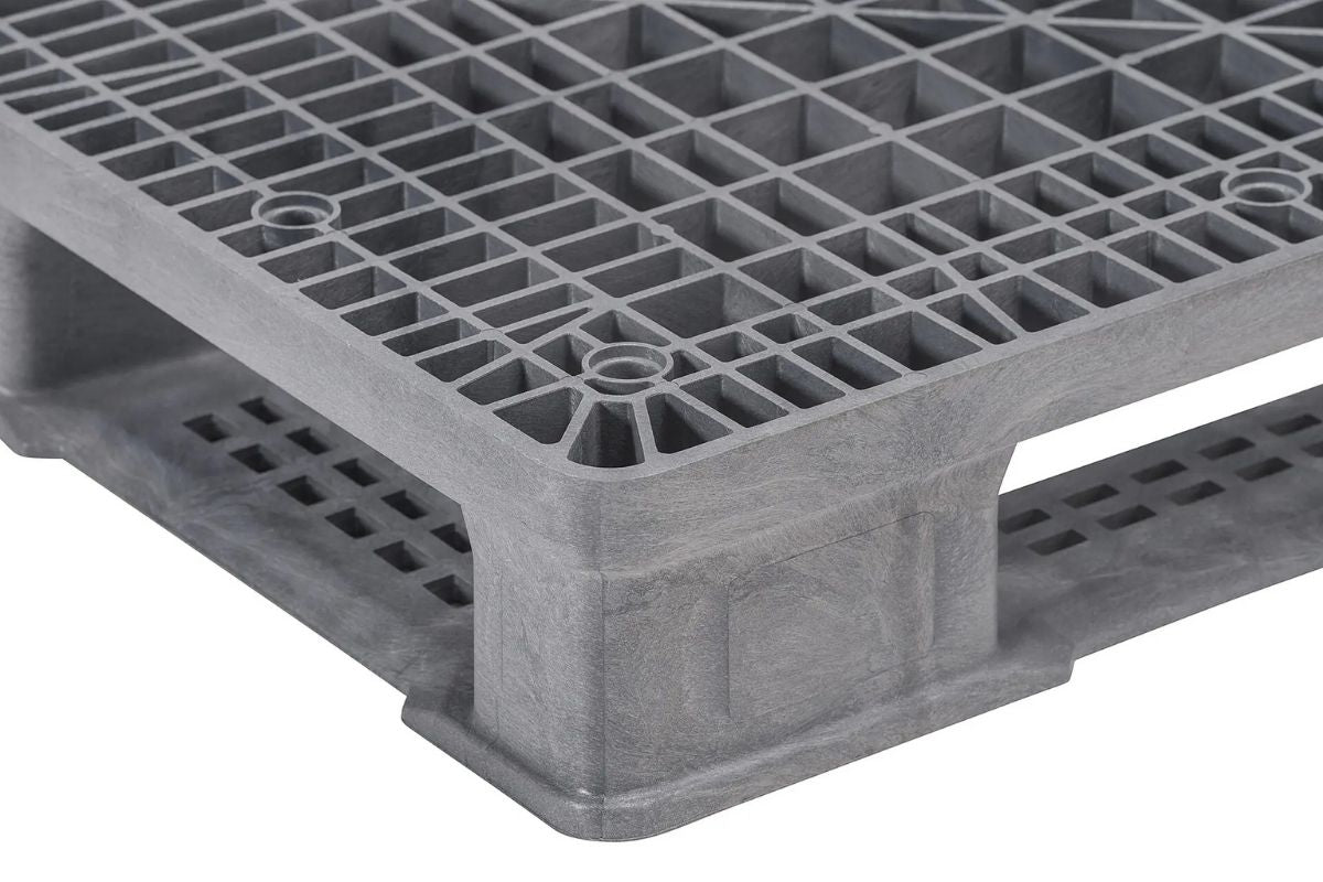 40 x 48 ProGenic Heavy Duty Plastic Pallet