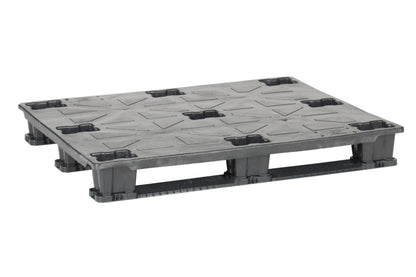 40 x 48 Solid Top Plastic Pallet with Runners